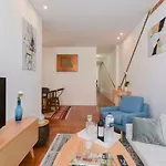 Lovely House פורטו